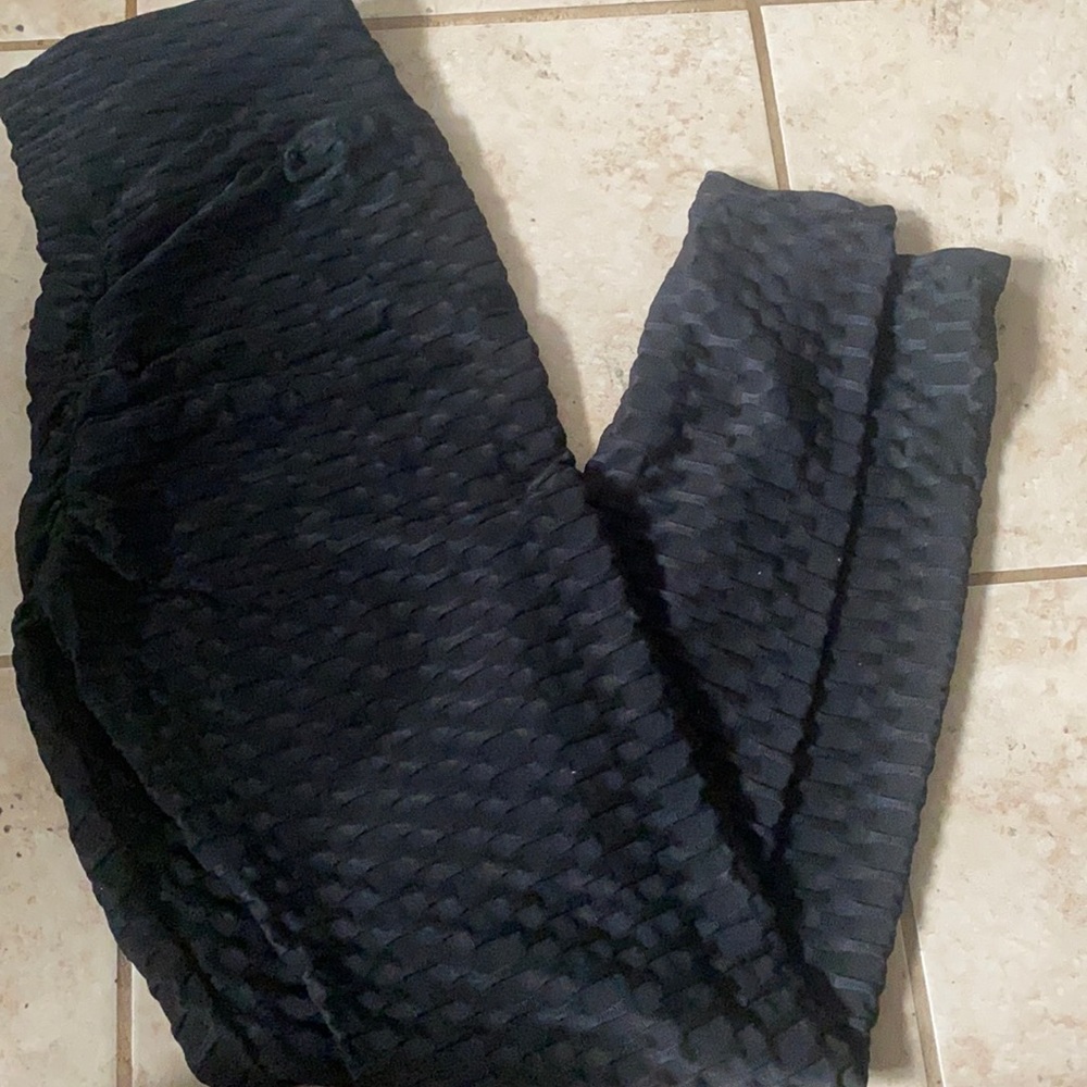 Booty lifting leggings